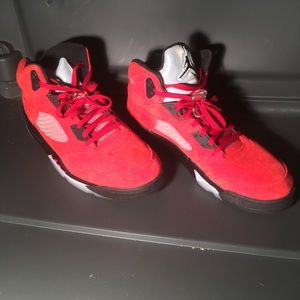 Air Jordan 5 Retro ‘Raging Bull’ 2021 DD0587-600
